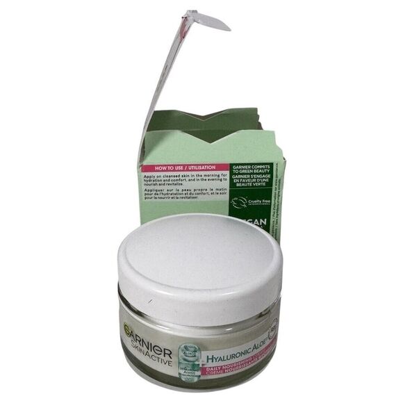 Garnier Skin Naturals Moisturizing Face Cream With Aloe And Hyaluronic Acid 50ml - Picture 1 of 3